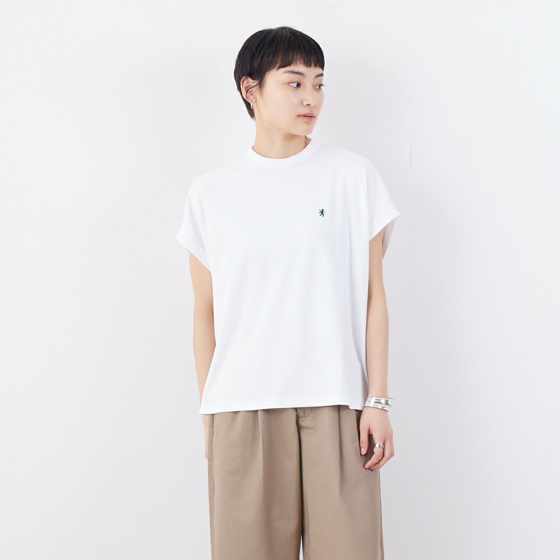 Gymphlex [ジムフレックス] クルーネックフレンチスリーブプルオーバー [GY-C0361FLK] WHITE &&モデル身長：160cm 着用サイズ：14&&