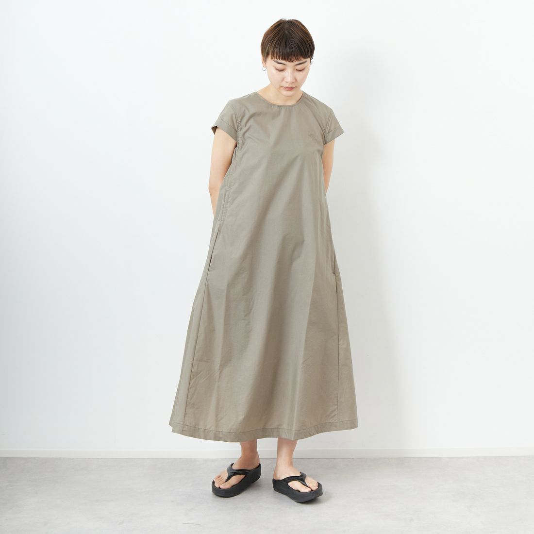 THE NORTH FACE [ザ ノースフェイス] マタニティショートスリーブワンピース [NTM12501] CR &&モデル身長：160cm 着用サイズ：L/XL&&