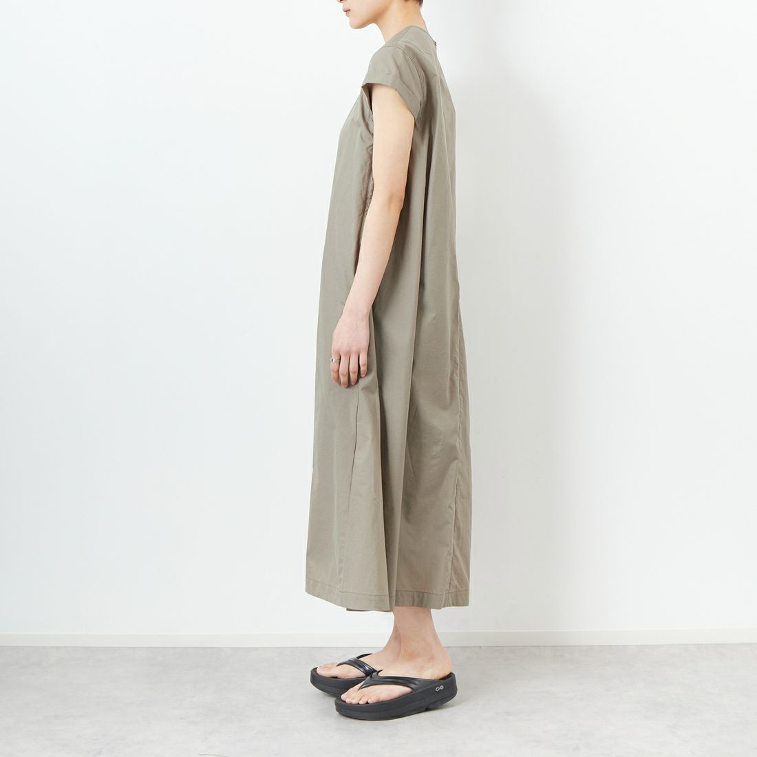 THE NORTH FACE [ザ ノースフェイス] マタニティショートスリーブワンピース [NTM12501] CR &&モデル身長：160cm 着用サイズ：L/XL&&