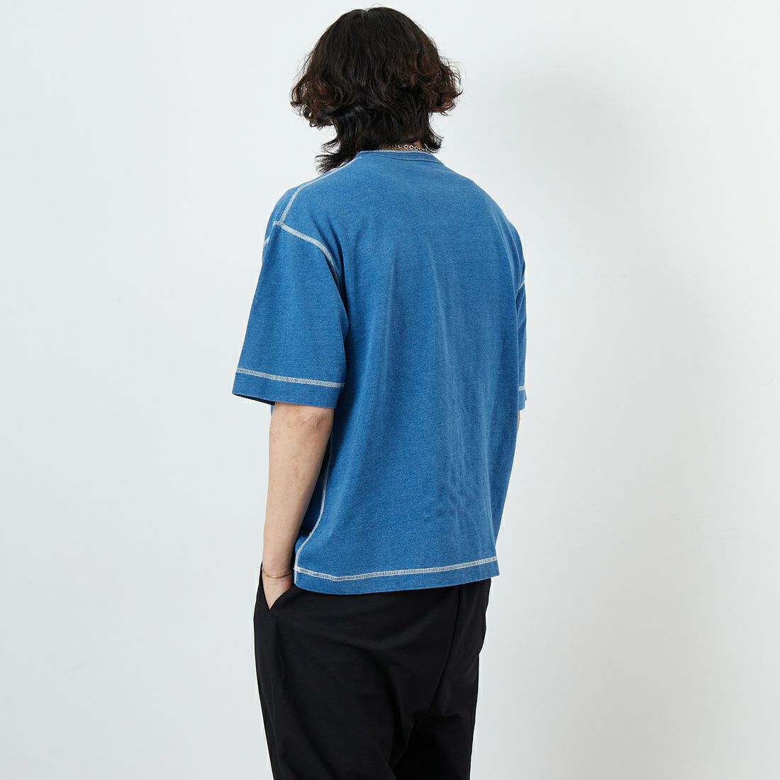 Health knit [ヘルスニット] ヘンリーネック 半袖Tシャツ(Indigo) [HR25S-M104-2] BLUE &&モデル身長：179cm 着用サイズ：L&&