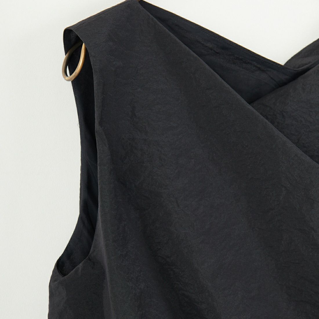 CLOCHE [クロシェ] ナイロンペーパーショートトップス [51085041] ﾌﾞﾗｯｸ