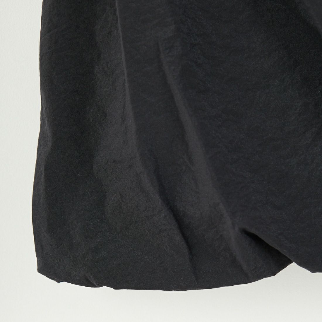 CLOCHE [クロシェ] ナイロンペーパーショートトップス [51085041] ﾌﾞﾗｯｸ
