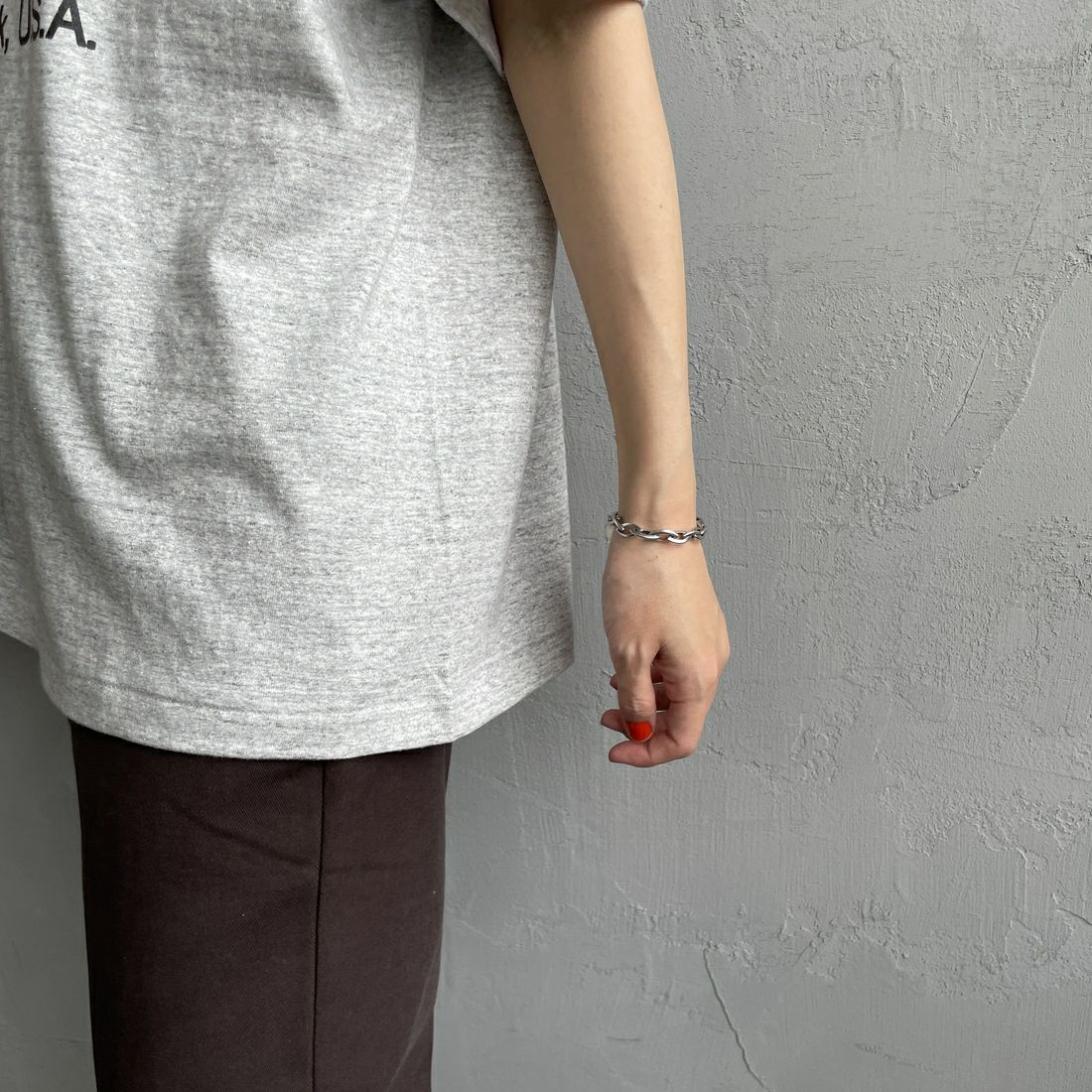 Americana [アメリカーナ] ラフィー丸胴 プリントT [BRF-750A-1] ﾓｸｸﾞﾚｰ &&モデル身長：160cm 着用サイズ：ONE SIZE&&