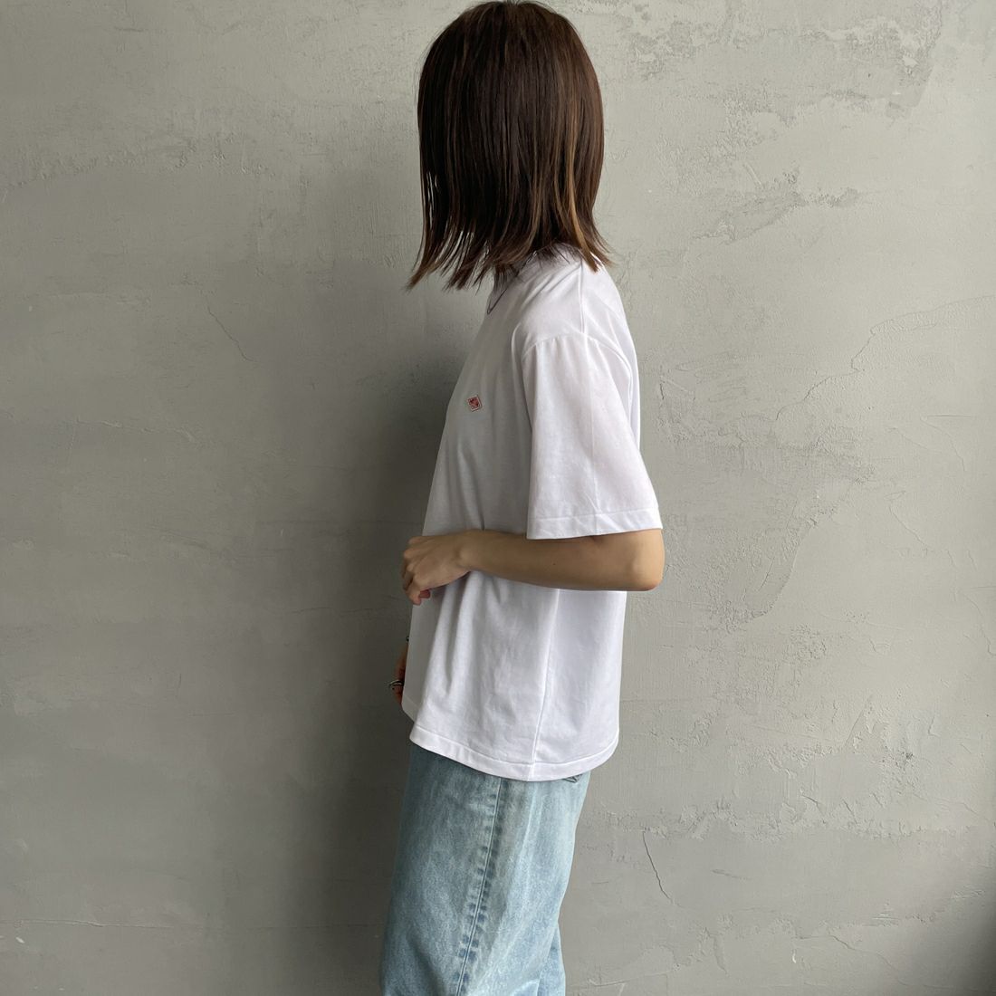 DANTON [ダントン] 無地インナーTシャツ [DT-C0195CVT] WHITE &&モデル身長：158cm 着用サイズ：M&&