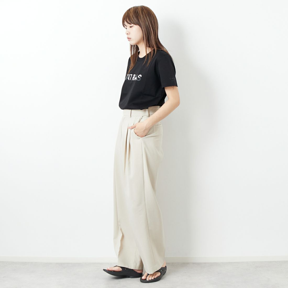 TATRAS [タトラス] ANIEL アニエル トップス [LTKE25S8039-M] BLACK &&モデル身長：167cm 着用サイズ：2&&
