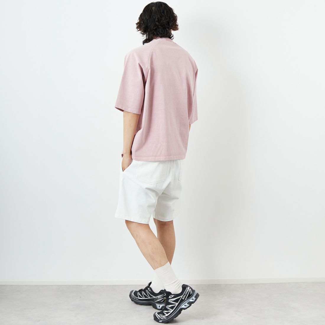 ONEITA [オニータ] ピグメント刺繍ショーツT [2522-422IN] WHITE &&モデル身長：179cm 着用サイズ：L&&