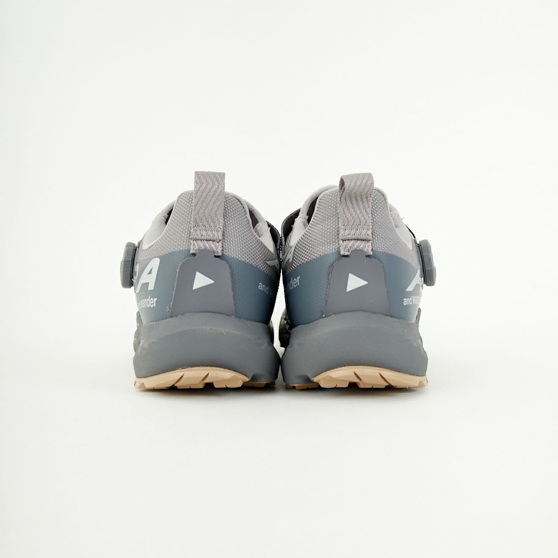 and wander [アンドワンダー] Altra×and wander TIMP 5 BOA トレイルランニングシューズ [5745178294] GRAY