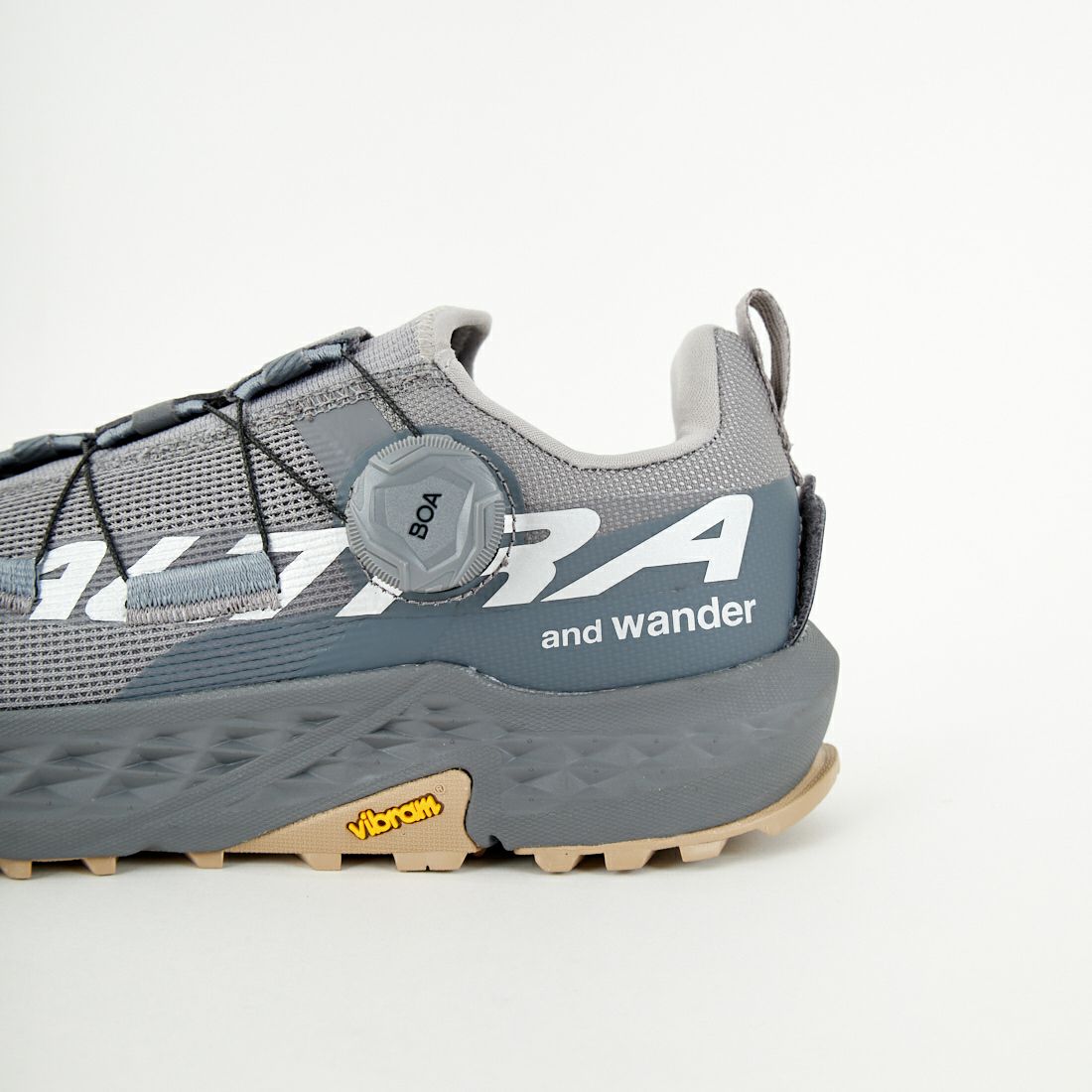 and wander [アンドワンダー] Altra×and wander TIMP 5 BOA トレイルランニングシューズ [5745178294] GRAY