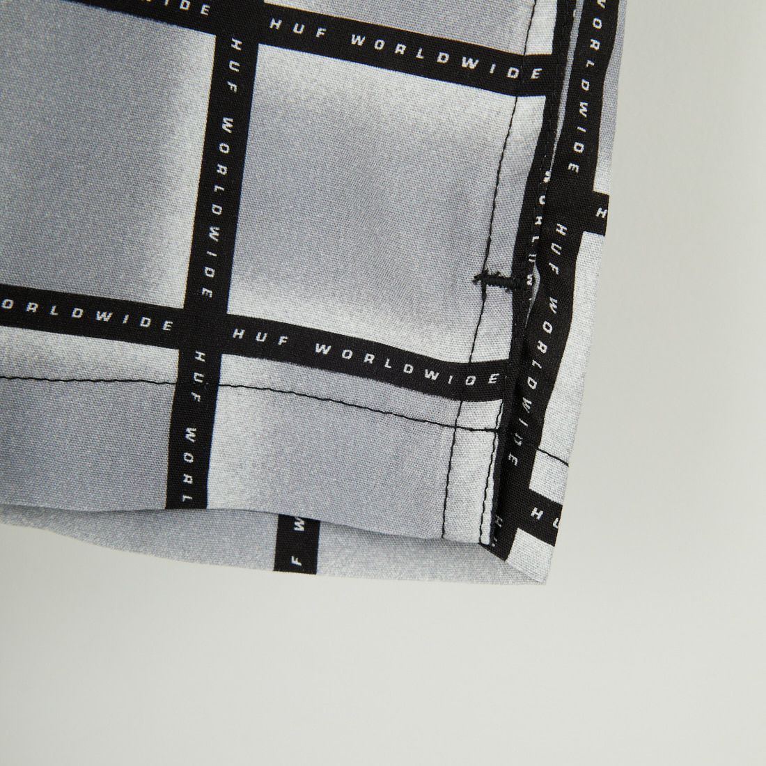 HUF [ハフ] FLYNN ショートスリーブリゾートシャツ [BU00233] BLACK