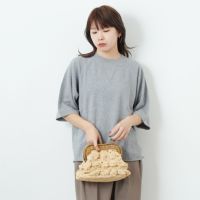 06 GRAY&&モデル身長：167cm 着用サイズ：F0&&