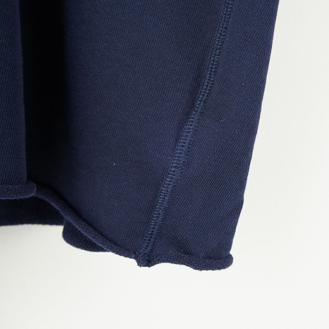 THE SHINZONE [ザ シンゾーン] INLAYED ハーフスリーブTシャツ [25SMSCU03] 85 NAVY
