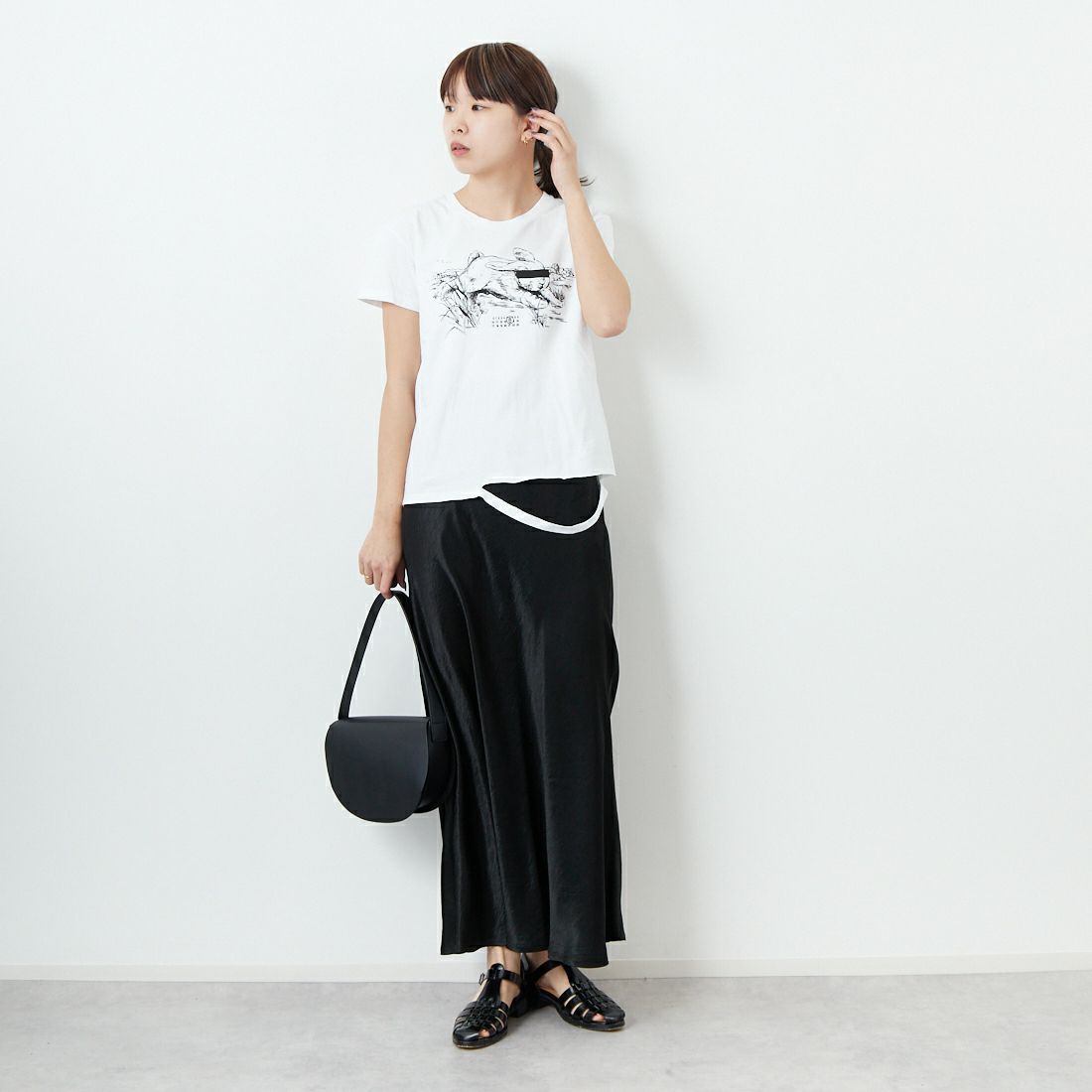 MM6 Maison Margiela [エムエムシックス メゾン マルジェラ] ラビットプリント Tシャツ [S62GD0199-M20108] 100 WHITE &&モデル身長：167cm 着用サイズ：L&&