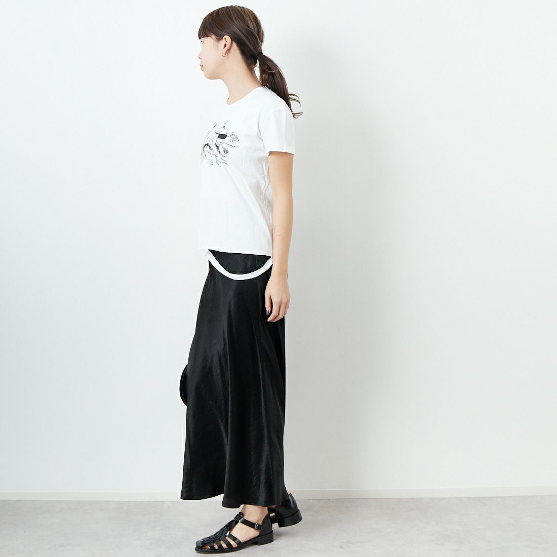 MM6 Maison Margiela [エムエムシックス メゾン マルジェラ] ラビットプリント Tシャツ [S62GD0199-M20108] 100 WHITE &&モデル身長：167cm 着用サイズ：L&&
