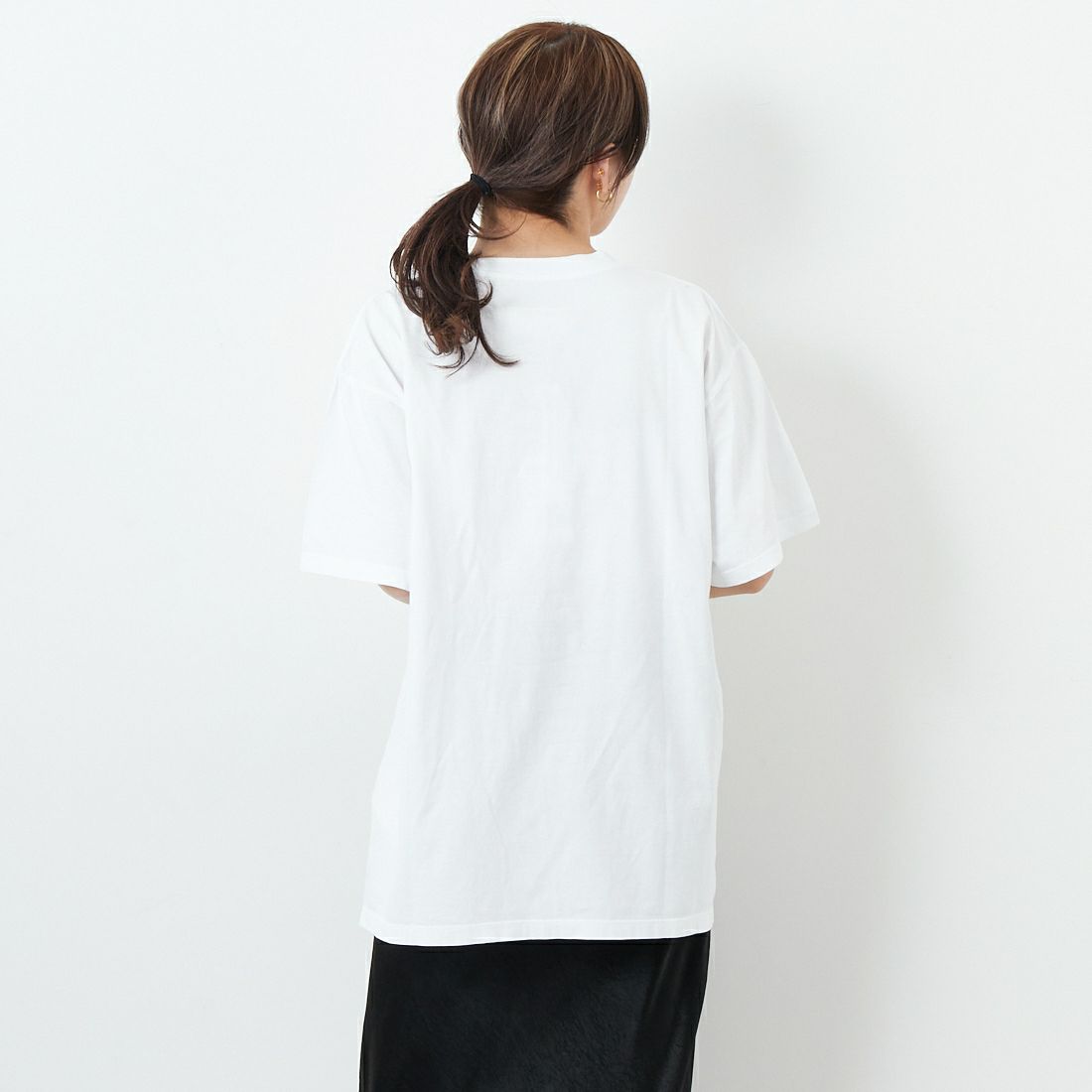 MM6 Maison Margiela [エムエムシックス メゾン マルジェラ] ナンバリングTシャツ [SH2GC0023-M20115] 100 WHITE &&モデル身長：167cm 着用サイズ：S&&