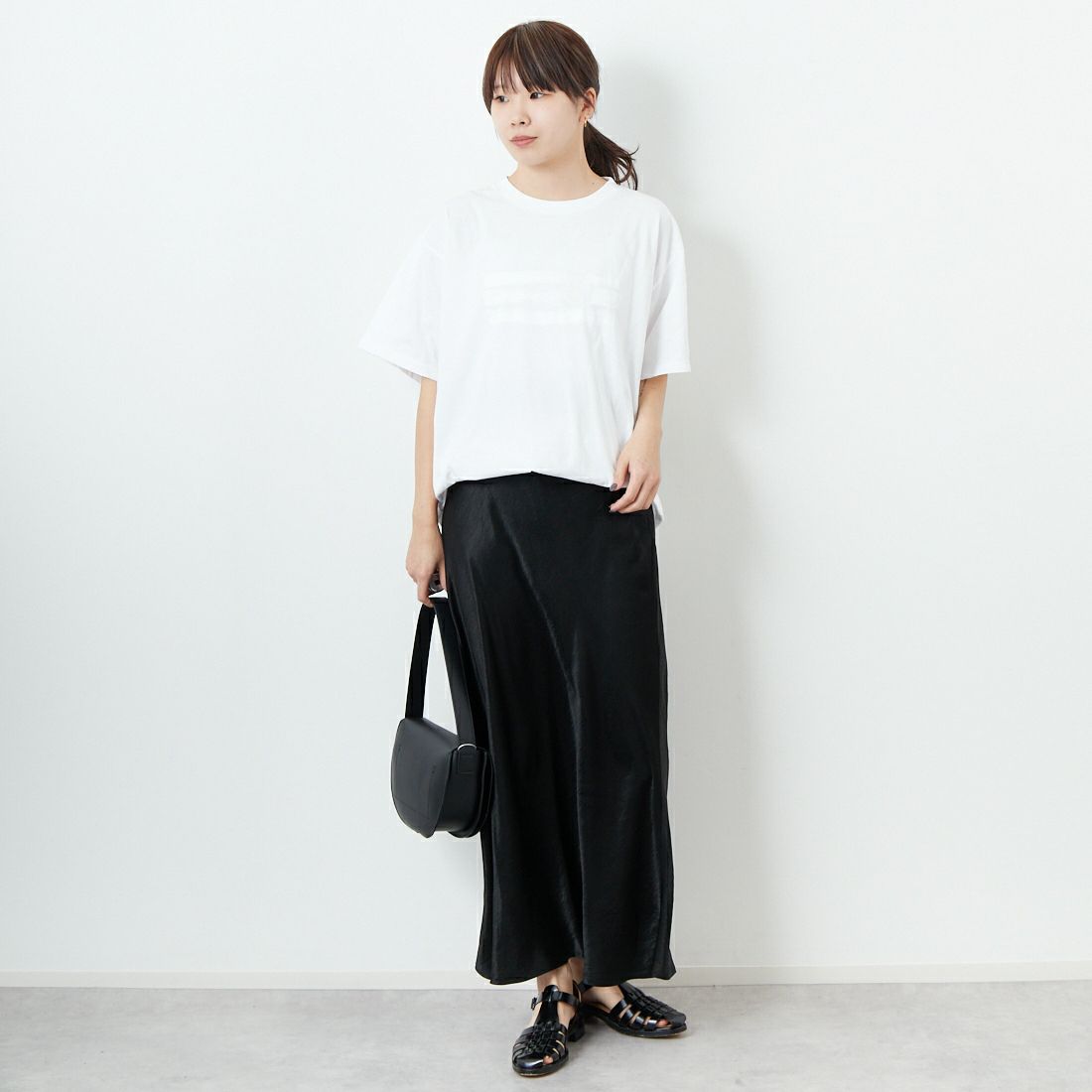 MM6 Maison Margiela [エムエムシックス メゾン マルジェラ] ナンバリングTシャツ [SH2GC0023-M20115] 100 WHITE &&モデル身長：167cm 着用サイズ：S&&