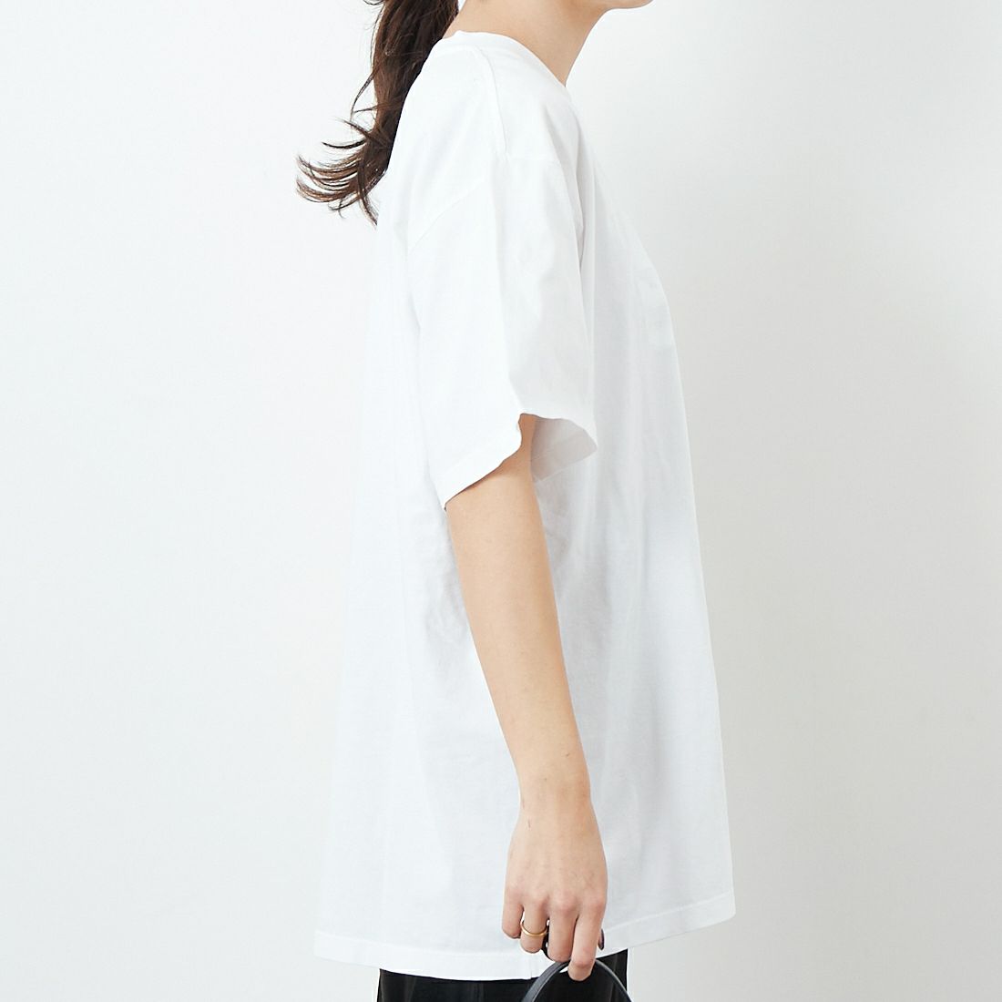 MM6 Maison Margiela [エムエムシックス メゾン マルジェラ] ナンバリングTシャツ [SH2GC0023-M20115] 100 WHITE &&モデル身長：167cm 着用サイズ：S&&