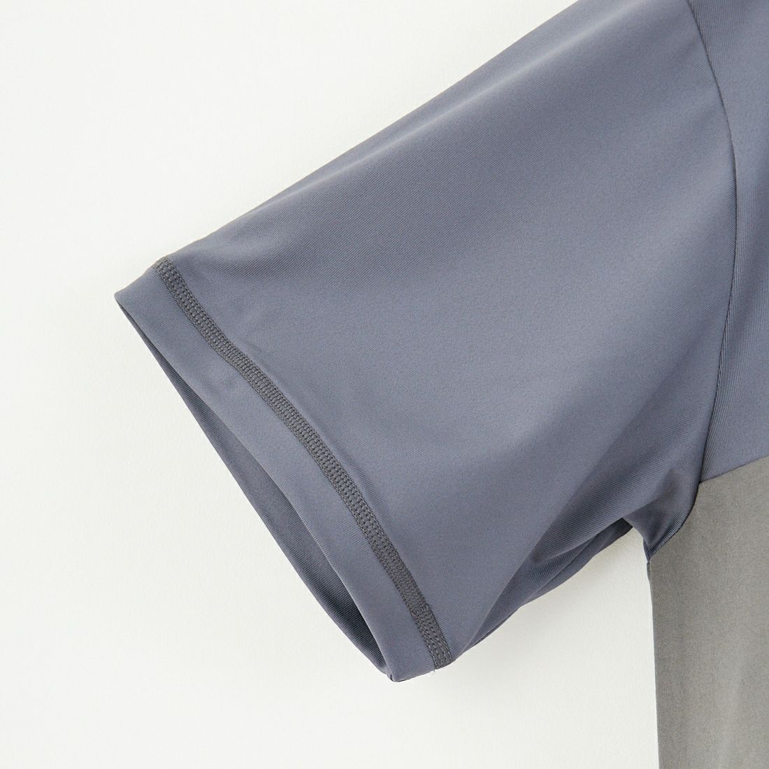 SY32 GOLF [エスワイサーティトゥ ゴルフ] ウーブンコンビネーション モックネックTシャツ [SYG-25S031] CHARCOAL