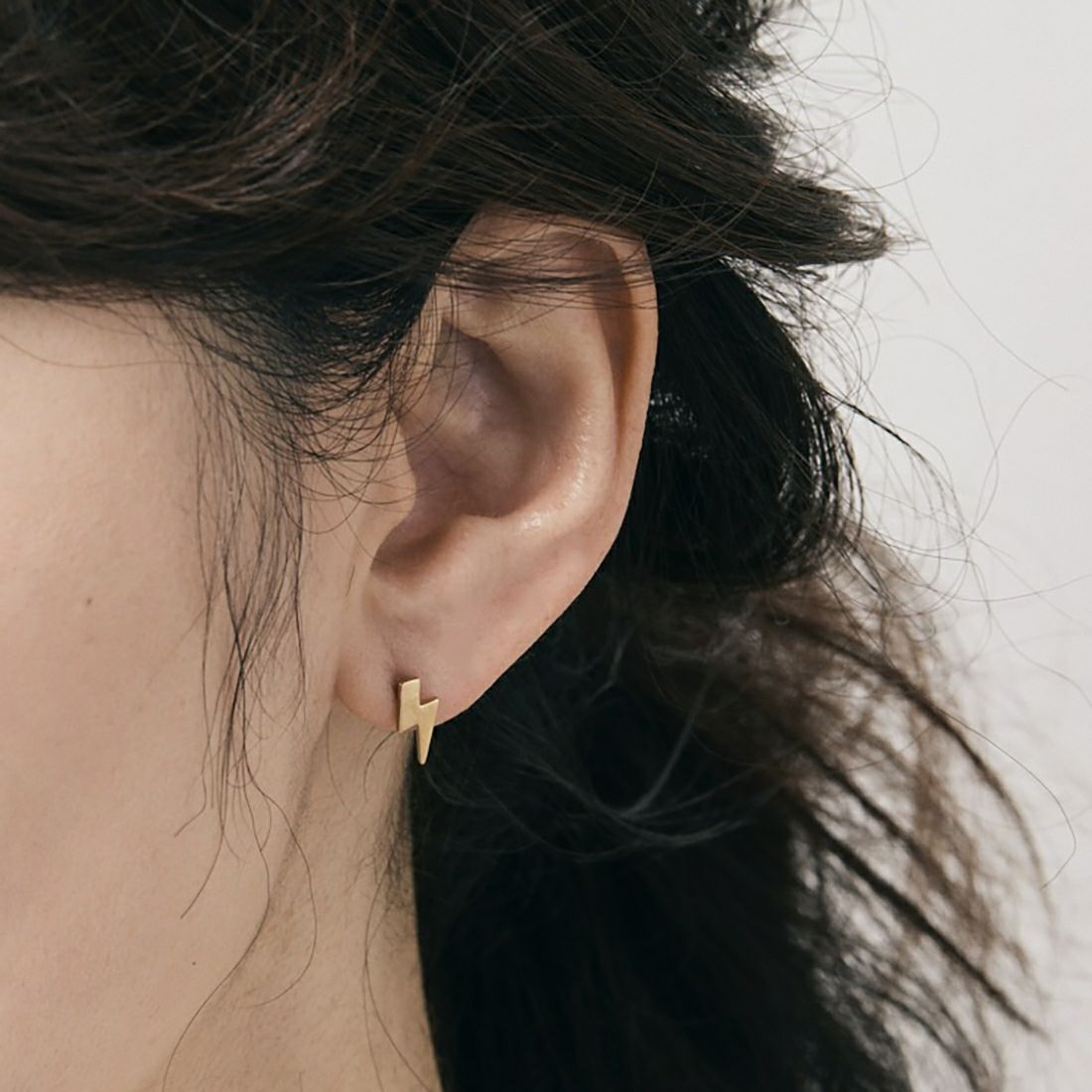 Baqless [バックレス] アミティ サンダーボルトゴールドピアス [AM-TB-YG] GOLD