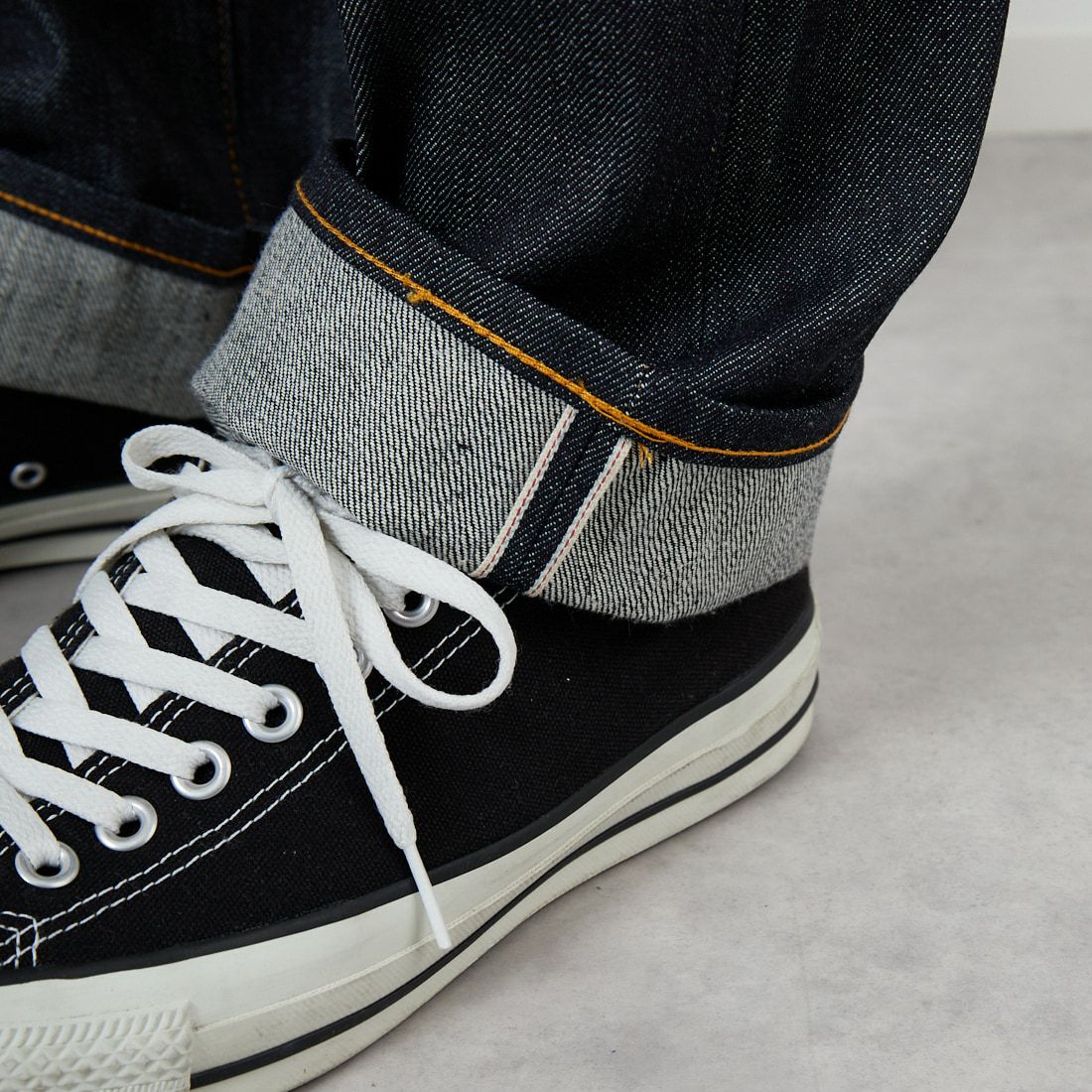 LEVIS Vintage Clothing [リーバイス ヴィンテージ クロージング] 1947年モデル501 [47501-02] 24 RIGID &&モデル身長：179cm 着用サイズ：30&&