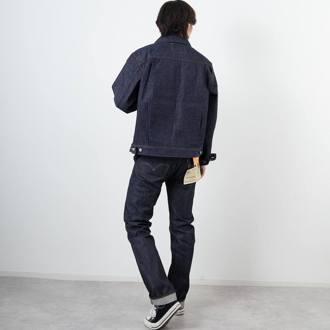 LEVIS Vintage Clothing [リーバイス ヴィンテージ クロージング] 1953モデル TYPE 2 トラッカージャケット [70507-00] 66 RIGID &&モデル身長：179cm 着用サイズ：L&&