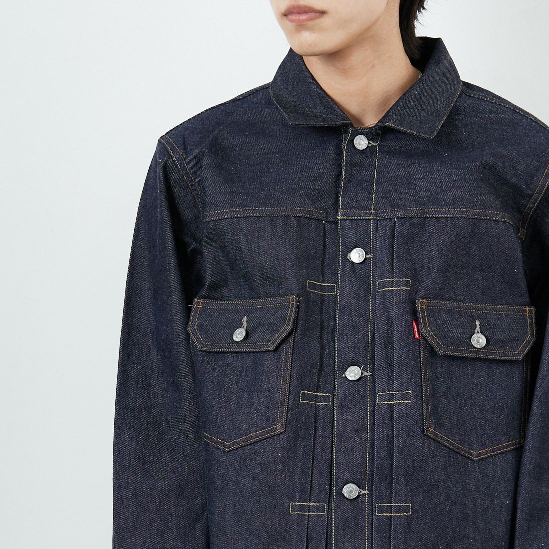 LEVIS Vintage Clothing [リーバイス ヴィンテージ クロージング] 1953モデル TYPE 2 トラッカージャケット [70507-00] 66 RIGID &&モデル身長：179cm 着用サイズ：L&&