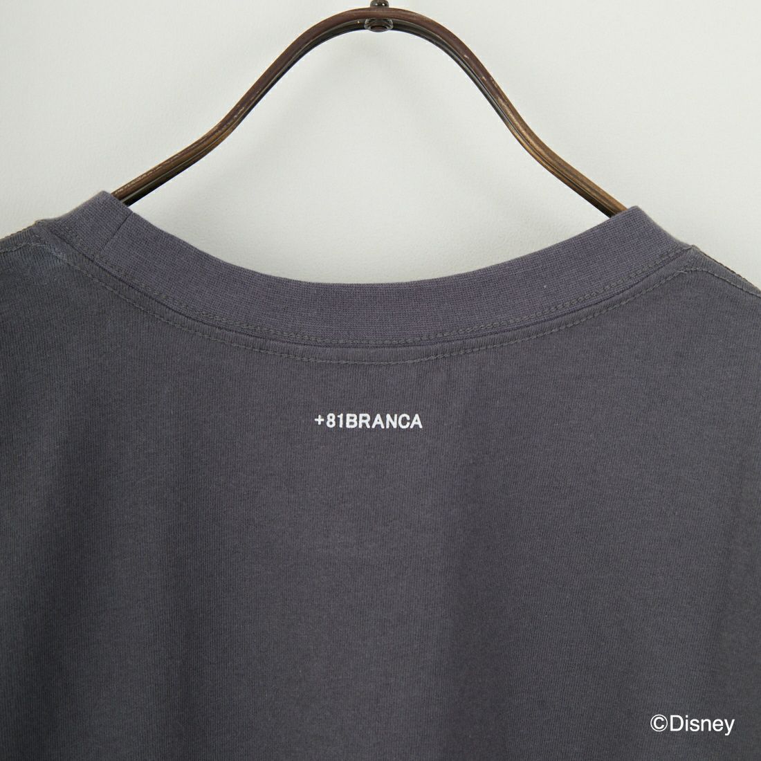 +81 BRANCA [ハチイチブランカ] MICKEY MOUSE/半袖Tシャツ [81B-25SS-CS14-A] CHARCOAL
