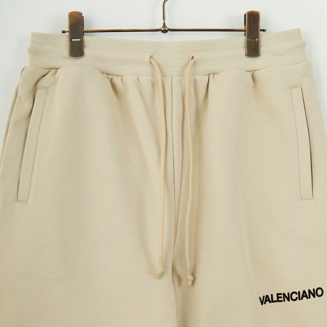 VALENCIANO BY KELME [バレンシアーノ バイ ケレメ] フロッキーロゴショーツ [KV25S504] 37 BEIGE