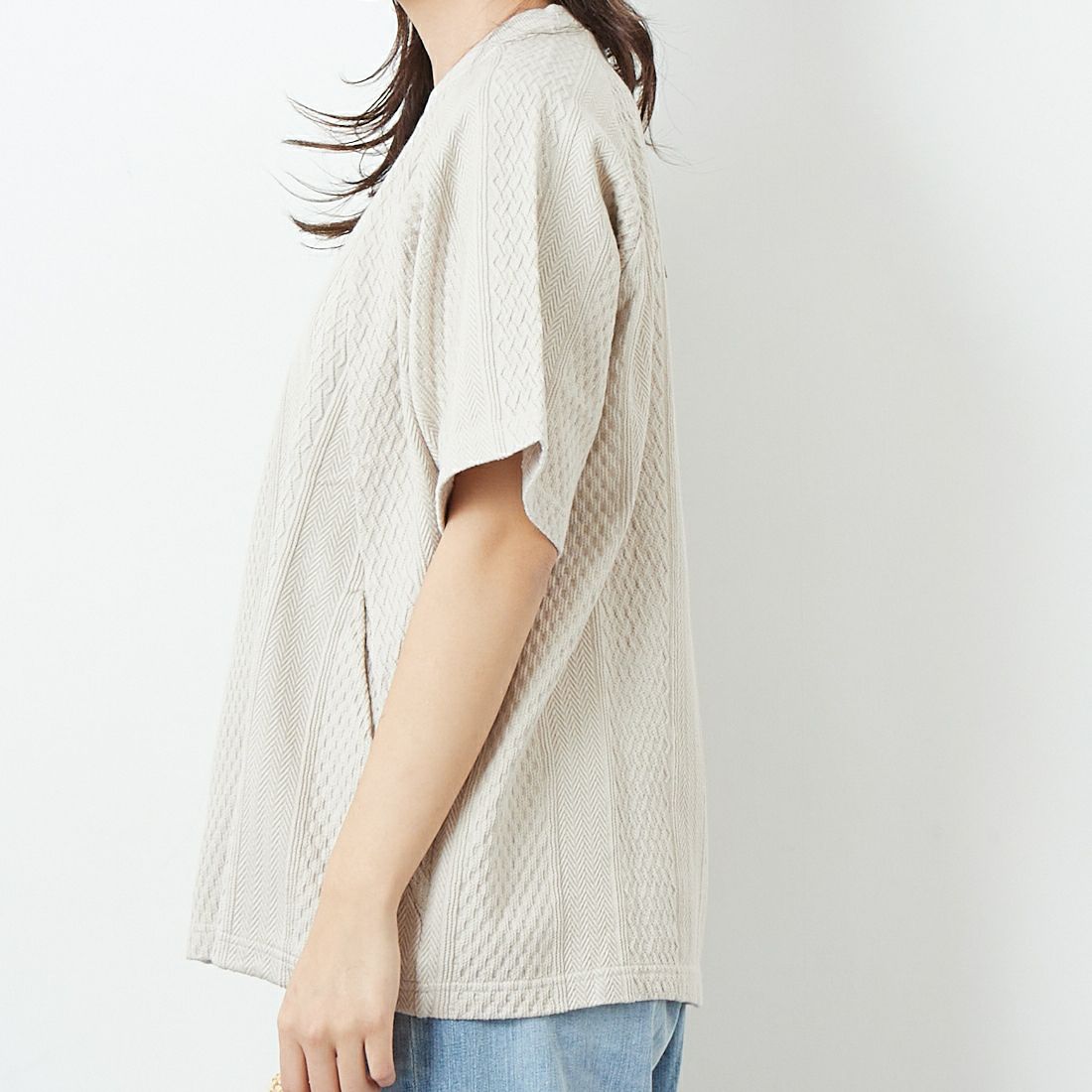 ILL ONE EIGHTY [イル ワンエイティ] ケーブルクルーネック [ILL251-16] IVORY &&モデル身長：167cm 着用サイズ：S&&