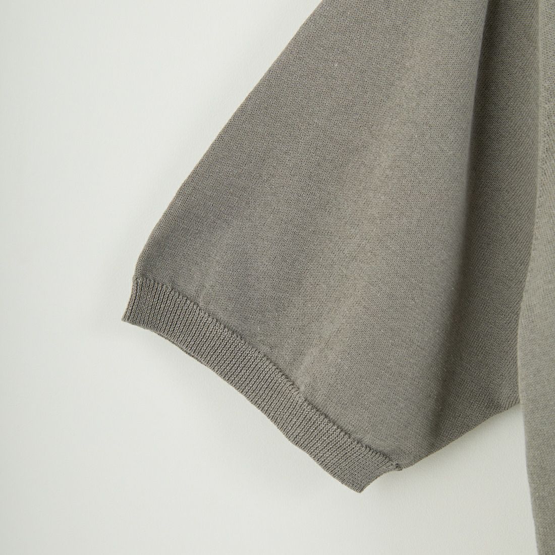 STILL BY HAND [スティルバイハンド] ハーフスリーブ ニットTシャツ [KN02251] GREIGE