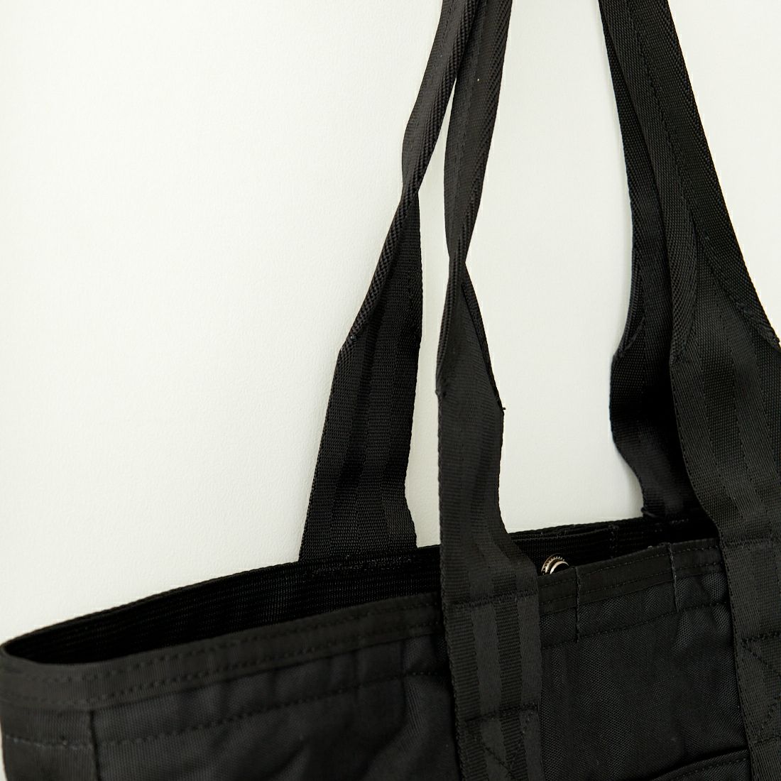 BRIEFING [ブリーフィング] DISCRETE トートバッグ [BRA233T24] 010 BLACK