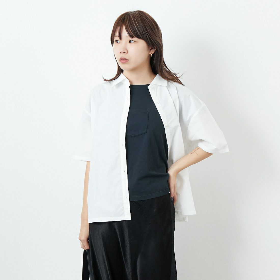 WHITE&&モデル身長：167cm 着用サイズ：F&&