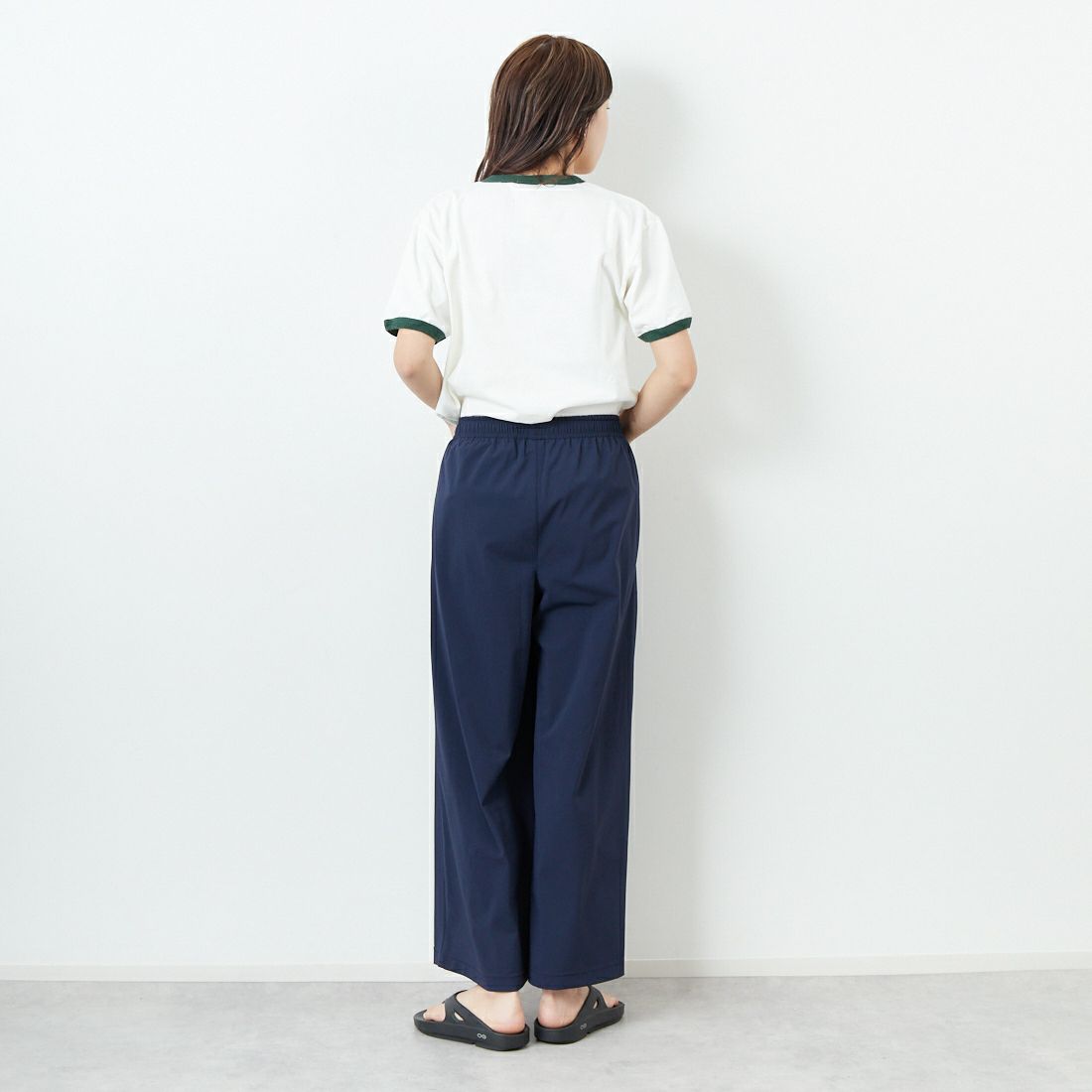 BALMYDAY'S [バルミーデイズ] CASPER リンガーTシャツ [BAL-25SS-CS11] OFF/GREEN &&モデル身長：167cm 着用サイズ：F&&