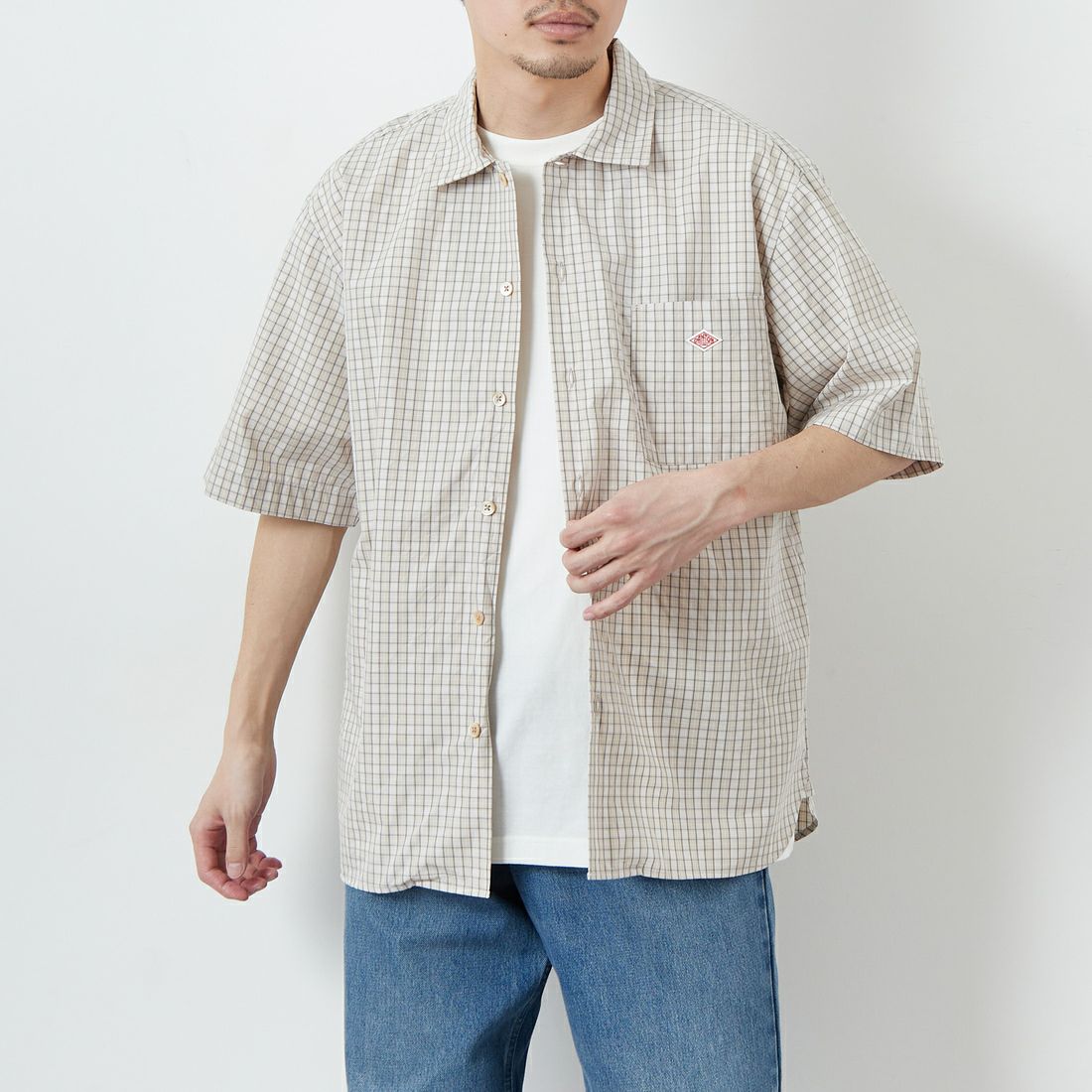 DANTON [ダントン] コットンポプリン ショートスリーブチェックワークシャツ [DT-B0049CPP] BEG/GRY CK &&モデル身長：168cm 着用サイズ：40&&