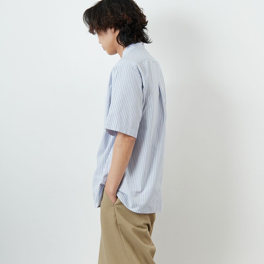 DANTON [ダントン] コットンリネン ストライプバンドカラーシャツ [JD-3788SCP] SAX/WHT ST &&モデル身長：179cm 着用サイズ：42&&