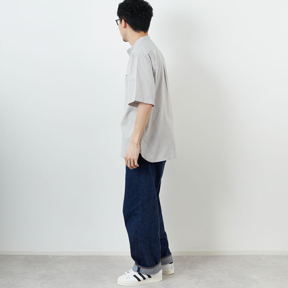 DANTON [ダントン] コットンリネン ストライプバンドカラーシャツ [JD-3788SCP] GRY/WHT ST &&モデル身長：168cm 着用サイズ：40&&