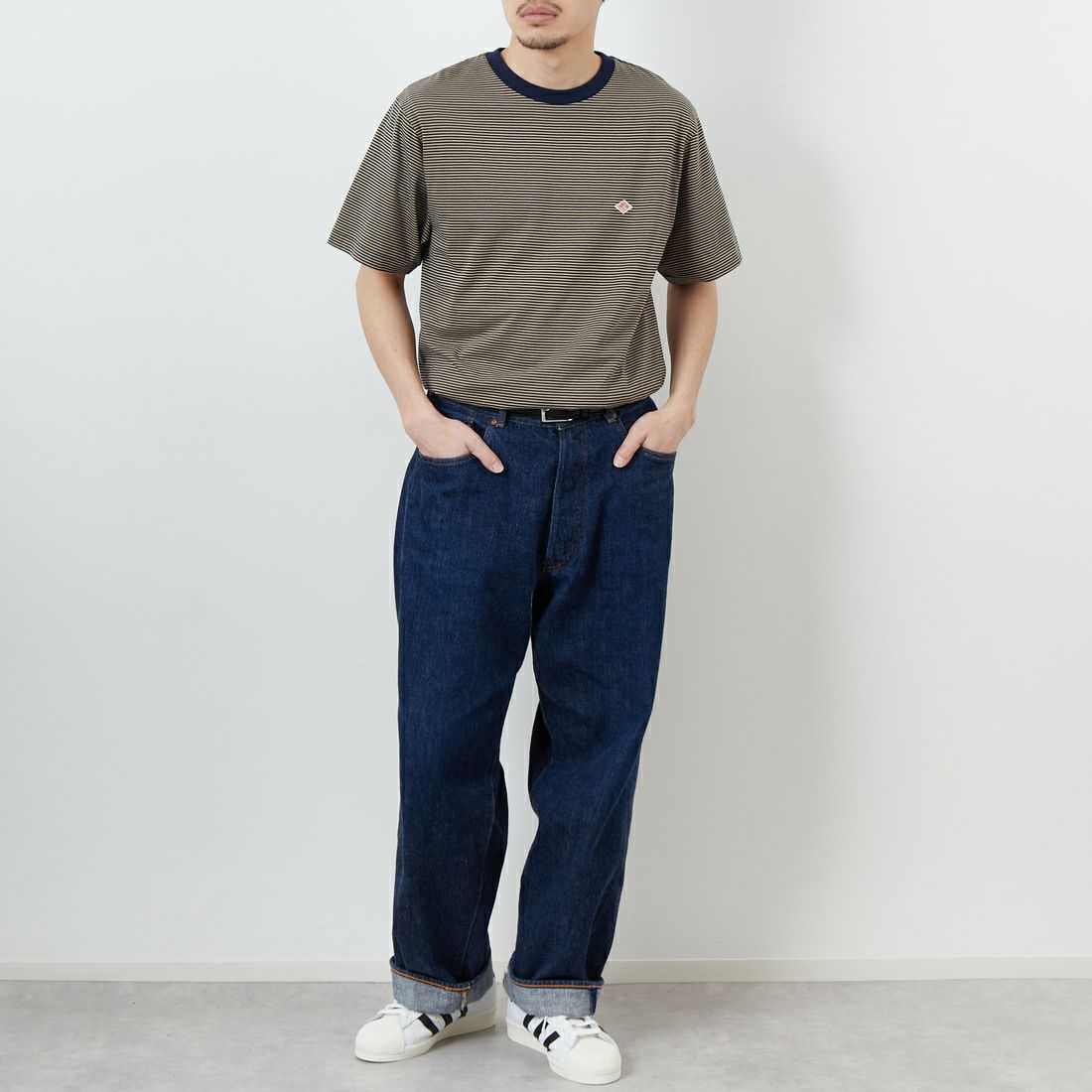 DANTON [ダントン] ボーダーインナーTシャツ [DT-C0196CVT] NAVY/BEIGE &&モデル身長：168cm 着用サイズ：M&&