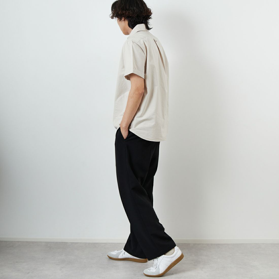 DANTON [ダントン] ラウンドカラー プルオーバーシャツ [DT-B0284SOX] OYSTER &&モデル身長：179cm 着用サイズ：42&&