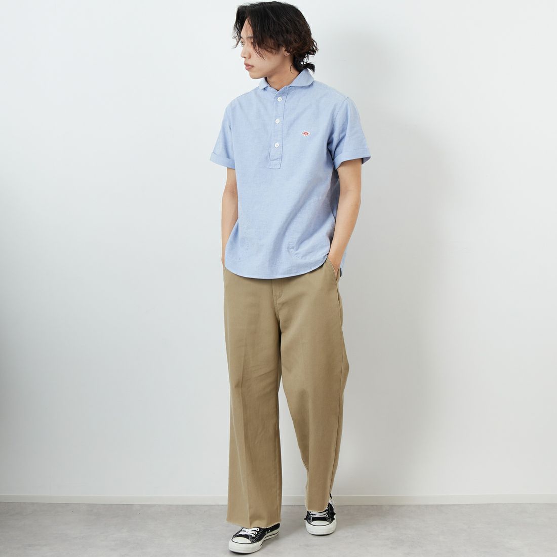 DANTON [ダントン] ラウンドカラー プルオーバーシャツ [DT-B0284SOX] BLUE &&モデル身長：179cm 着用サイズ：40&&