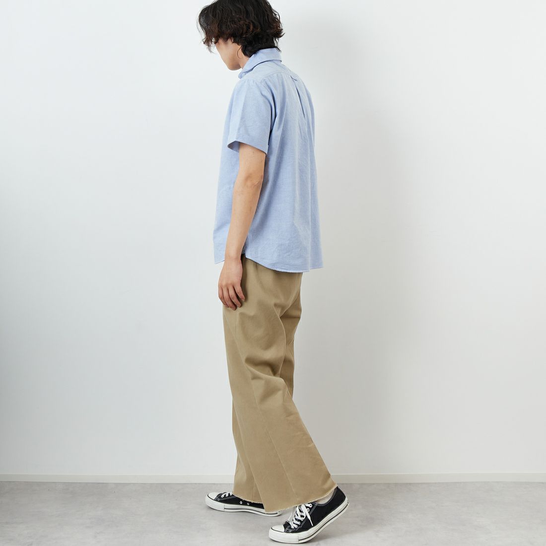 DANTON [ダントン] ラウンドカラー プルオーバーシャツ [DT-B0284SOX] BLUE &&モデル身長：179cm 着用サイズ：40&&