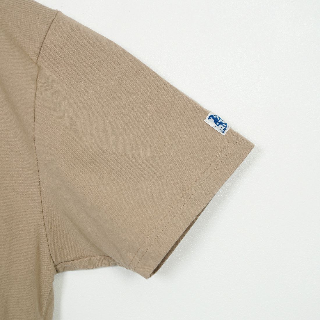 The Endless Summer [エンドレスサマー] 別注 TES CALフロッキーロゴプリント カットオフTシャツ [FH-25574509-JF] BEIGE