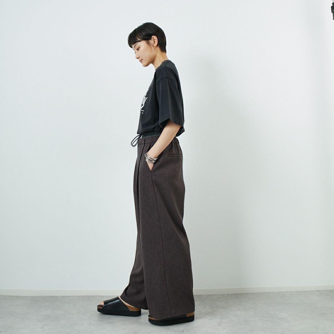 Quand [クアンド] 16OE天竺 ワンウォッシュプリントTシャツ [3112704] 801 BLACK &&モデル身長：160cm 着用サイズ：F&&
