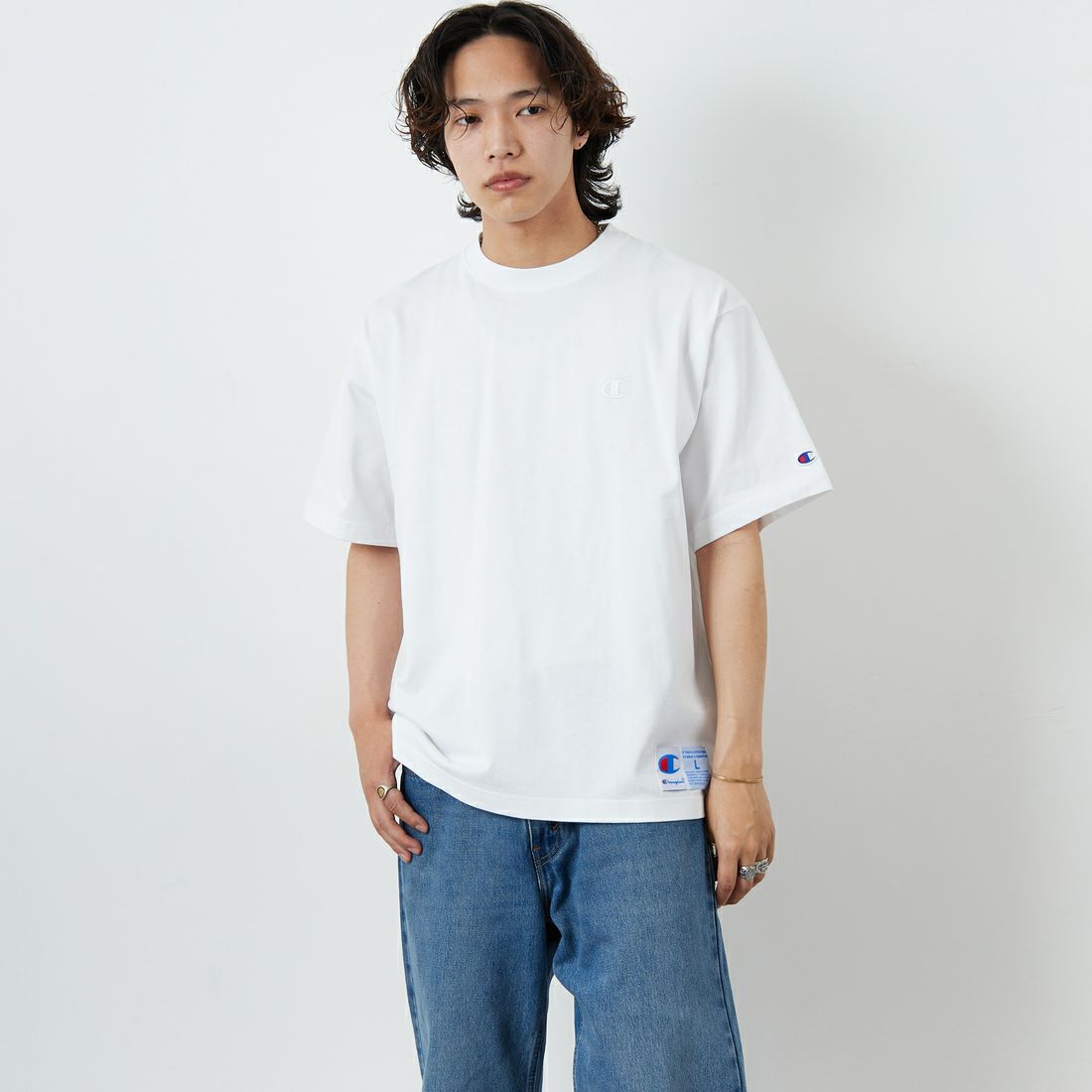 010 ﾎﾜｲﾄ&&モデル身長：179cm 着用サイズ：L&&