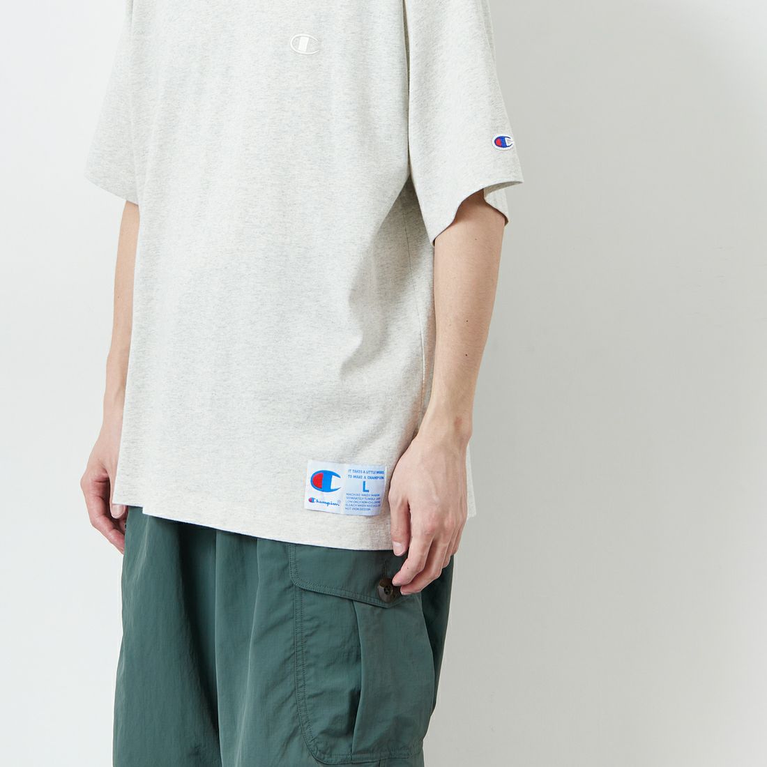 Champion [チャンピオン] ショートスリーブTシャツ [C3-V331] 810 ｵｰﾄﾐｰﾙ &&モデル身長：168cm 着用サイズ：L&&