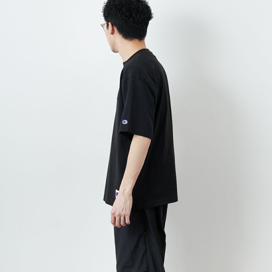 Champion [チャンピオン] ショートスリーブTシャツ [C3-V331] 090 ﾌﾞﾗｯｸ &&モデル身長：168cm 着用サイズ：M&&