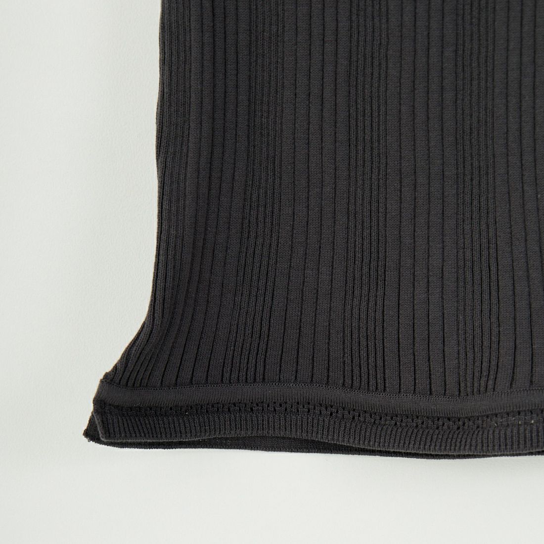 JoICEADDED [ジョイスアディッド] サトルアクセントキャミソールトップ [J251KN04] CHARCOAL