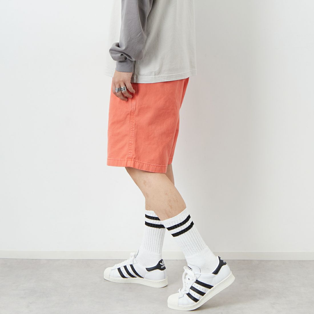 GRAMiCCi [グラミチ] Gショーツ ピグメントダイ [G4SM-P123] DEEP CORAL &&モデル身長：179cm 着用サイズ：L&&