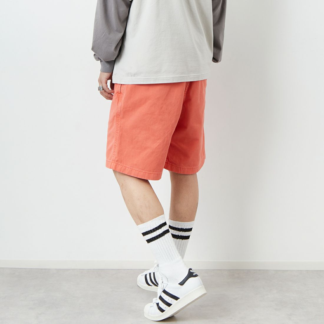 GRAMiCCi [グラミチ] Gショーツ ピグメントダイ [G4SM-P123] DEEP CORAL &&モデル身長：179cm 着用サイズ：L&&