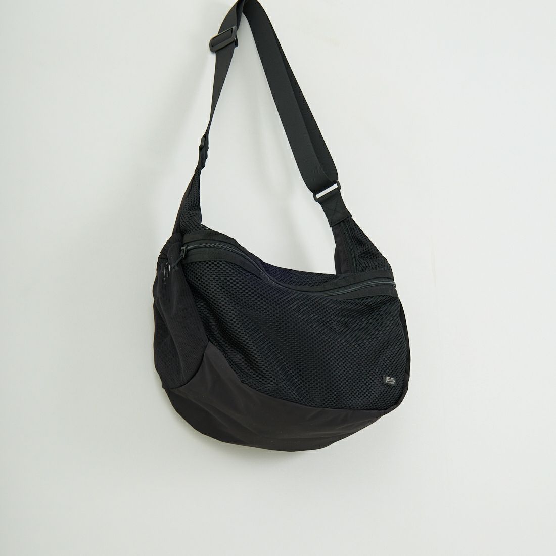 SEDAN ALL-PURPOSE [セダン オールパーパス] メッシュ ショルダーバッグ [SD25S-BG04] BLACK