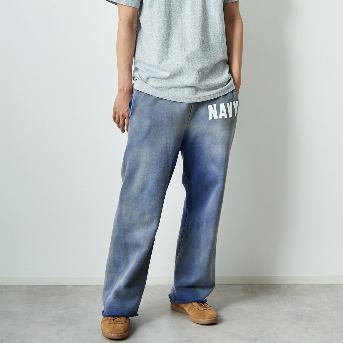 BOW WOW [バウワウ] US NAVY スウェットパンツ [BW251-UNSP] NAVY AGING &&モデル身長：179cm 着用サイズ：L&&
