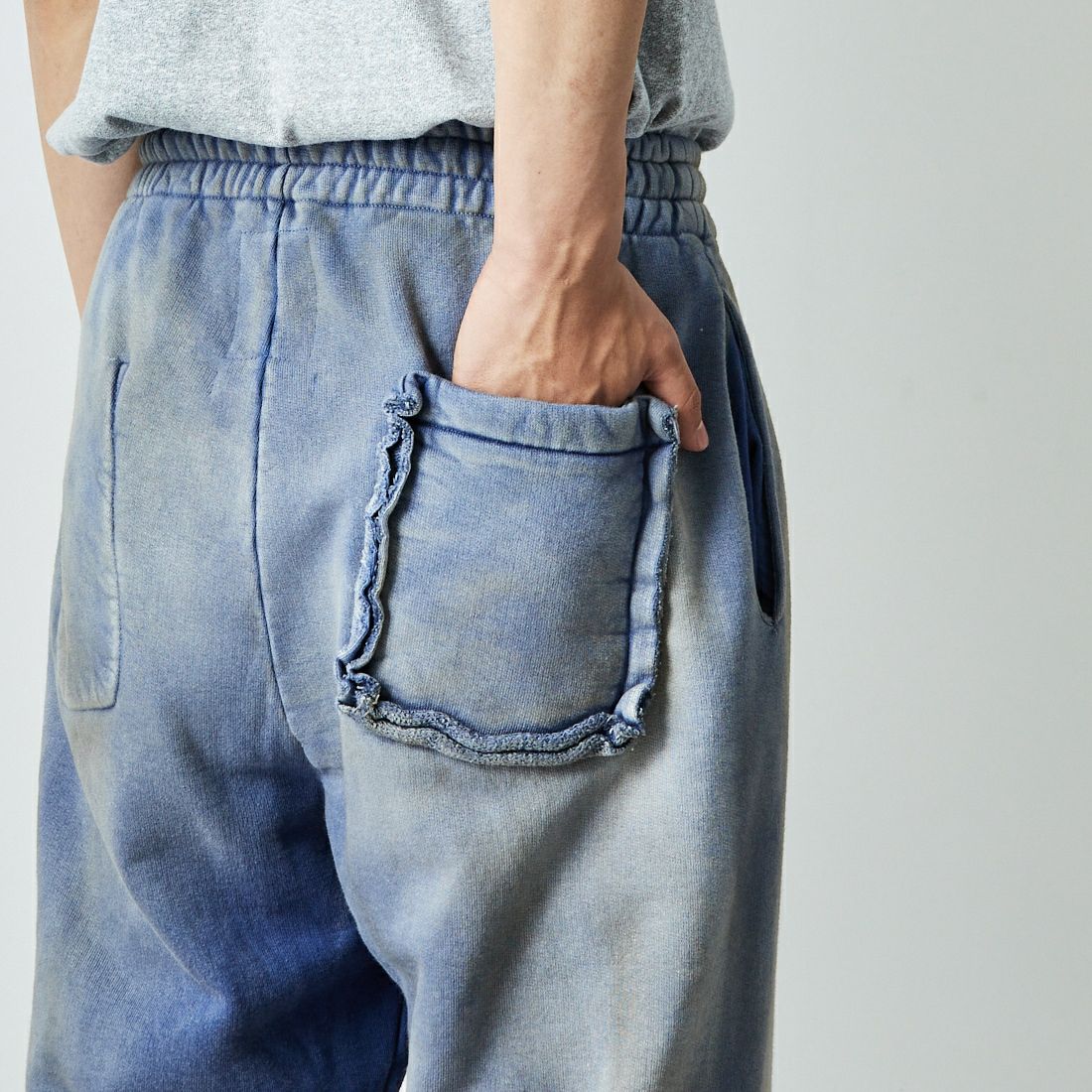 BOW WOW [バウワウ] US NAVY スウェットパンツ [BW251-UNSP] NAVY AGING &&モデル身長：179cm 着用サイズ：L&&